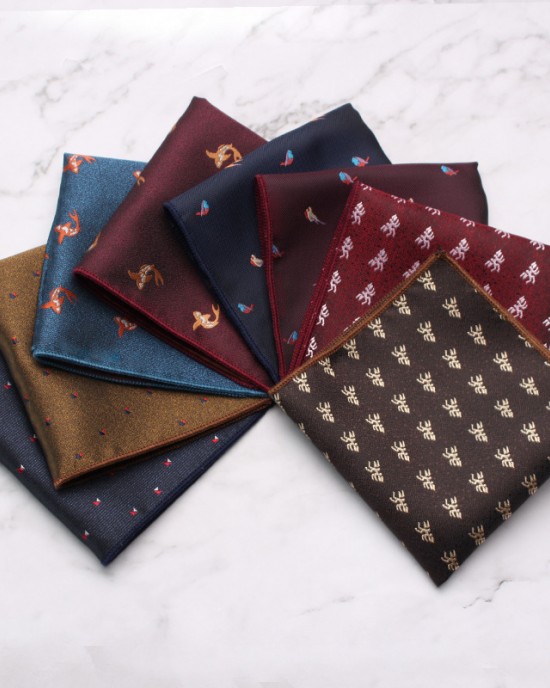 Source Manufacturer Pocket Squares for Men, Polyester Suit Chest Handkerchiefs, Multi-Colored Striped Handkerchiefs, Wholesale