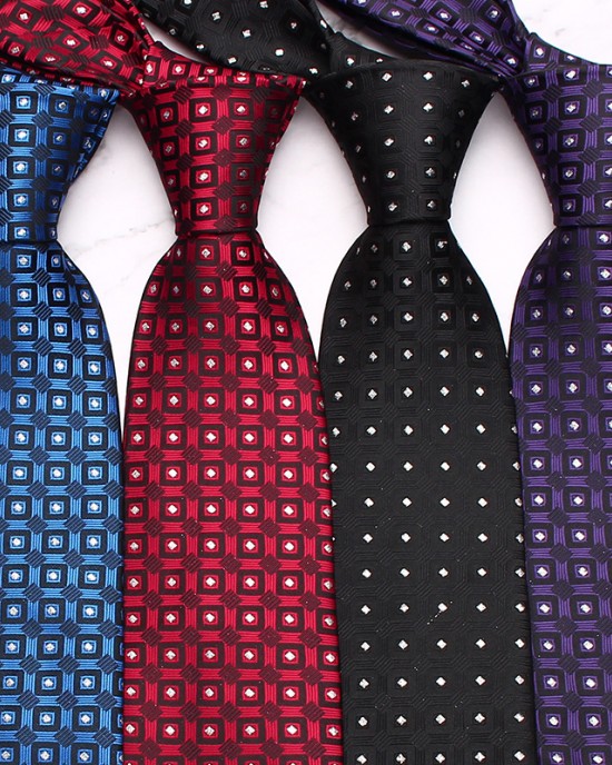 Lei'er spotted men's tie, retro geometric casual fashion tie, yarn-dyed polyester business tie, in stock from the manufacturer. Lei'er spotted men's tie, retro geometric casual fashion tie, yarn-dyed polyester business tie, in stock from the manufacturer.