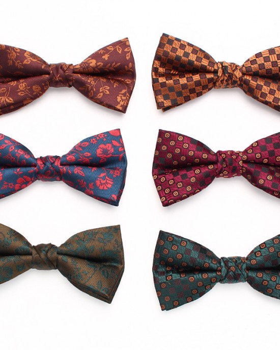 Men's bow tie, British striped business tie, Korean style, groom's wedding shirt, suit tie accessory. Men's bow tie, British striped business tie, Korean style, groom's wedding shirt, suit tie accessory.