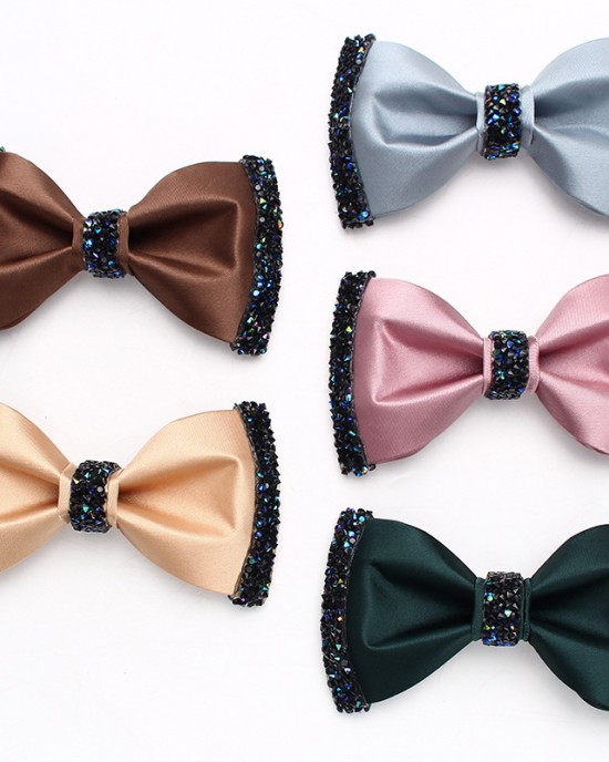 Lei'er solid color diamond-embellished bow ties, fashionable men's shirt, suit, banquet, and wedding accessory bow tie manufacturer. Lei'er solid color diamond-embellished bow ties, fashionable men's shirt, suit, banquet, and wedding accessory bow tie manufacturer.