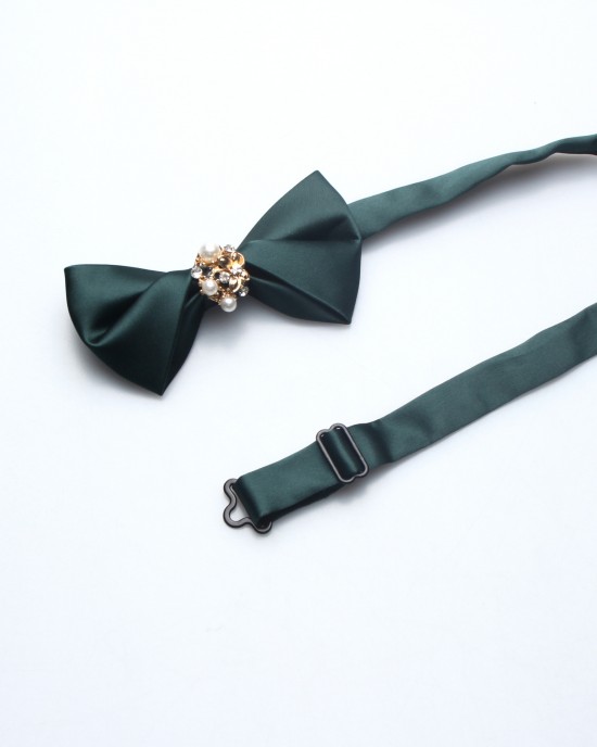 Factory wholesale men's formal bow ties, stylish Korean-style bow ties for groomsmen and wedding bows. Factory wholesale men's formal bow ties, stylish Korean-style bow ties for groomsmen and wedding bows.