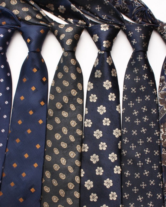 Navy Blue Men's business fashion series of diagonal striped ties, small floral patterns, 8cm polyester silk ties, ready for wholesale. Navy Blue Men's business fashion series of diagonal striped ties, small floral patterns, 8cm polyester silk ties, ready for wholesale.