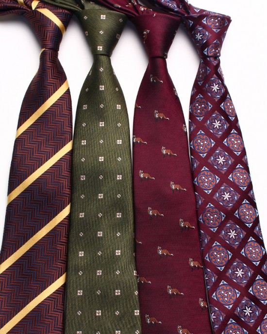 Shengzhou factory wholesale business vintage men's polyester silk, small flower pattern, fashionable ties in multiple colors Shengzhou factory wholesale business vintage men's polyester silk, small flower pattern, fashionable ties in multiple colors