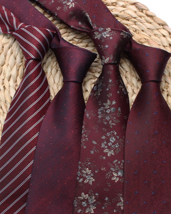 Wine-red vintage men's groom and groomsmen wedding ties, yarn-dyed polyester business ties, wholesale. Wine-red vintage men's groom and groomsmen wedding ties, yarn-dyed polyester business ties, wholesale.