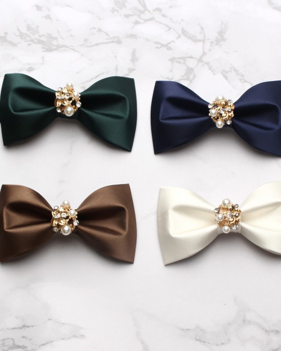Fashionable solid-color bow ties for men's formal business banquets, groomsmen, wedding dress bows, flat-cut bow ties Fashionable solid-color bow ties for men's formal business banquets, groomsmen, wedding dress bows, flat-cut bow ties