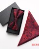 Burgundy paisley cashew pattern square bow tie gift set, two-piece men's business and fashionable wedding bow tie set. Burgundy paisley cashew pattern square bow tie gift set, two-piece men's business and fashionable wedding bow tie set.