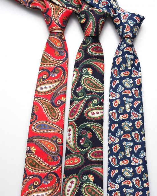 New 6.5cm men's Korean-style cotton fabric with exquisite cashew pattern, stylish and casual retro suit tie. New 6.5cm men's Korean-style cotton fabric with exquisite cashew pattern, stylish and casual retro suit tie.