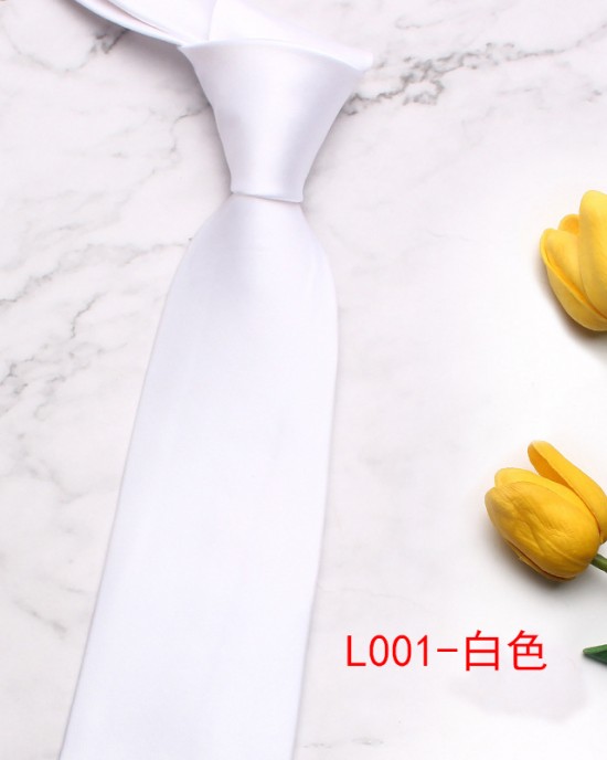 Solid color ties in stock. New business casual men's ties and suit accessories, 8cm hand-tied solid color tie manufacturer.