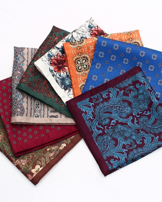 Men's formal business wedding suit pocket squares, patterned chest scarves, handkerchiefs, small party squares, suit accessories in stock. Men's formal business wedding suit pocket squares, patterned chest scarves, handkerchiefs, small party squares, suit accessories in stock.