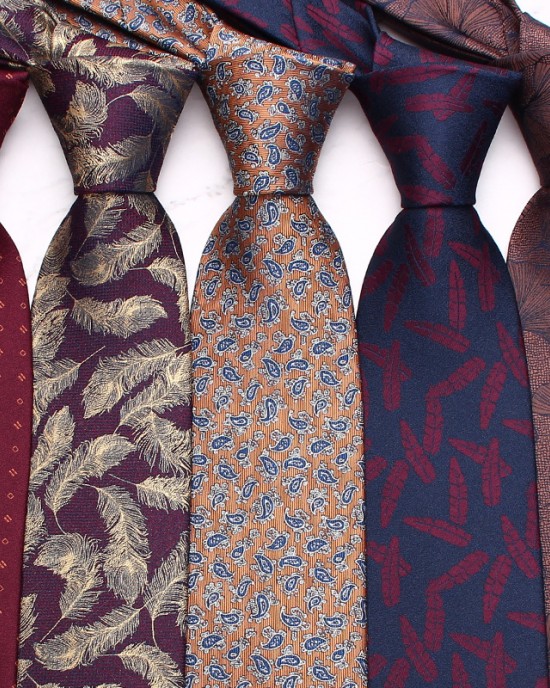 Lei'er burgundy men's tie, vintage groom wedding tie, yarn-dyed polyester silk business tie manufacturers in stock Lei'er burgundy men's tie, vintage groom wedding tie, yarn-dyed polyester silk business tie manufacturers in stock