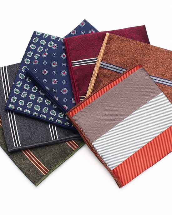 Men's suit pocket squares, British-style retro plaid square handkerchiefs, wedding business suit handkerchiefs, manufacturer. Men's suit pocket squares, British-style retro plaid square handkerchiefs, wedding business suit handkerchiefs, manufacturer.