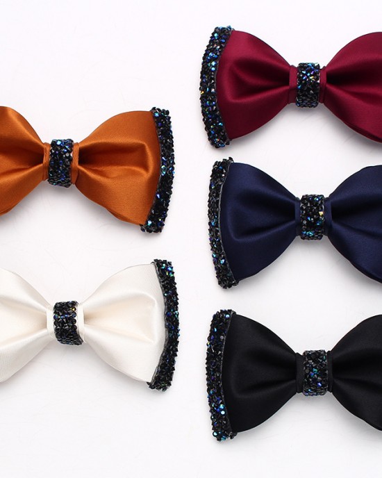 Lei'er solid color diamond-embellished bow ties, fashionable men's shirt, suit, banquet, and wedding accessory bow tie manufacturer. Lei'er solid color diamond-embellished bow ties, fashionable men's shirt, suit, banquet, and wedding accessory bow tie manufacturer.