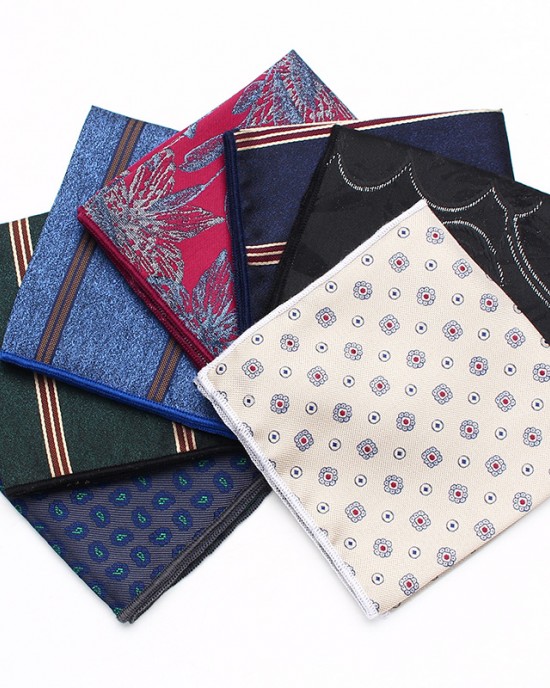 Men's suit pocket squares, British-style retro plaid square handkerchiefs, wedding business suit handkerchiefs, manufacturer. Men's suit pocket squares, British-style retro plaid square handkerchiefs, wedding business suit handkerchiefs, manufacturer.