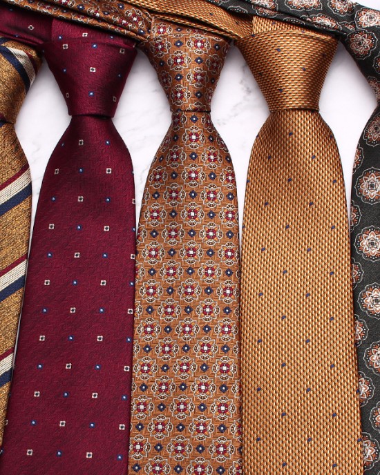 Leier's new coffee-colored ties, men's business, fashionable polyester hand-tied ties, available for wholesale in multiple colors.