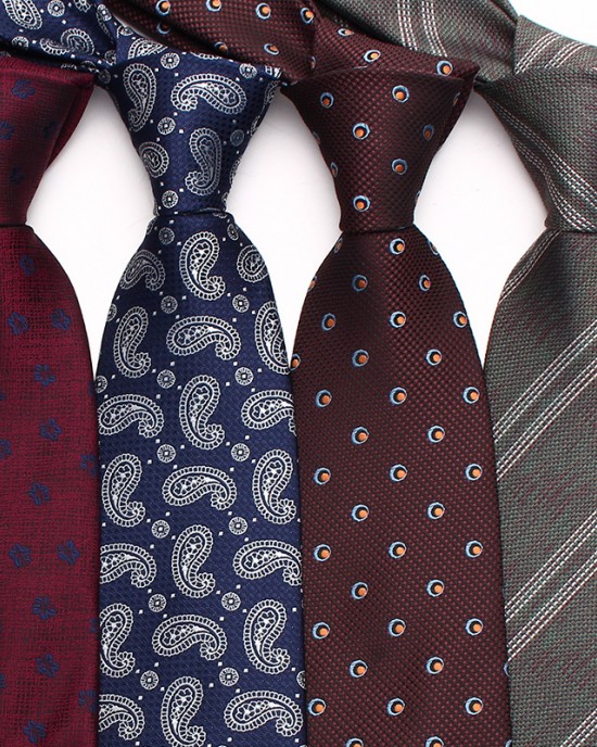 Lei'er men's striped tie 8cm classic men's business casual tie, stylish wedding and dinner tie.