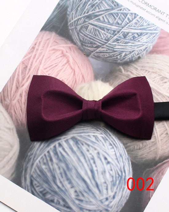 Lei'er men's silk groom's tie for wedding dress photography, Chinese-style personalized bow ties, fashionable burgundy bow ties in stock. Lei'er men's silk groom's tie for wedding dress photography, Chinese-style personalized bow ties, fashionable burgundy bow ties in stock.