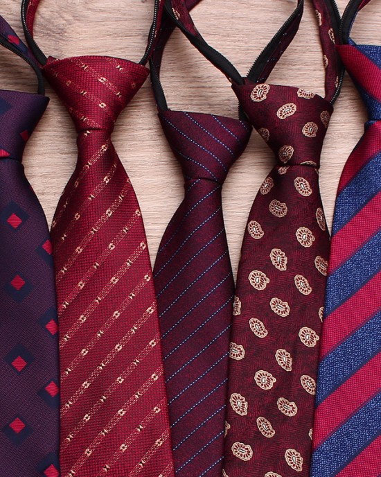 Lei'er lazy zipper tie, men's casual wedding tie, burgundy, easy-pull tie, factory in stock and wholesale. Lei'er lazy zipper tie, men's casual wedding tie, burgundy, easy-pull tie, factory in stock and wholesale.