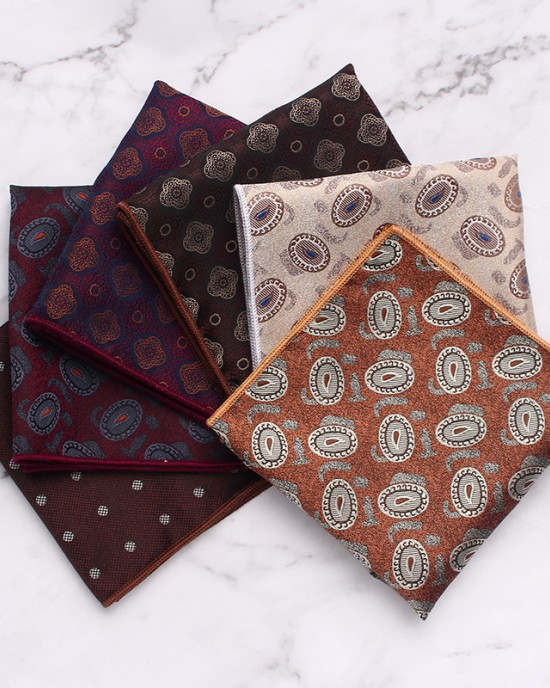 British-style men's suit pocket square with small floral pattern, business retro banquet suit small square handkerchief wholesale